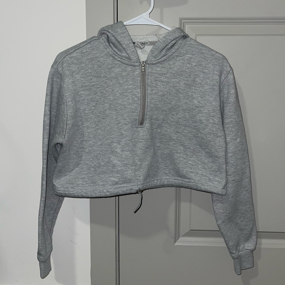 Forever 21 Active Cropped Sweatshirt